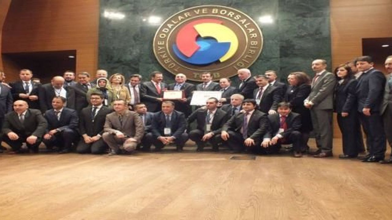 AFYON TİCARET BORSASI TOBB KALİTE AKREDİTASYON SERTİFİKASINI ALDI.