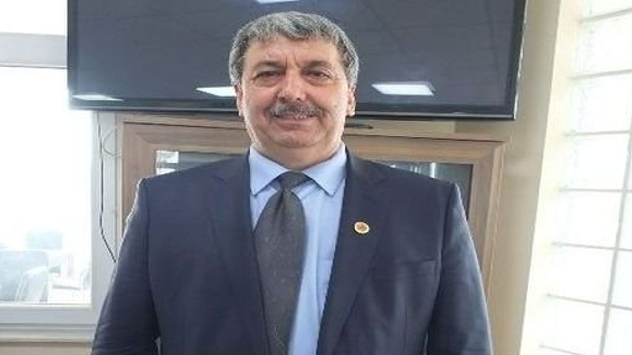 Koyun, Afyon Muhtarlar Derneği Başkanlığına yeniden seçildi