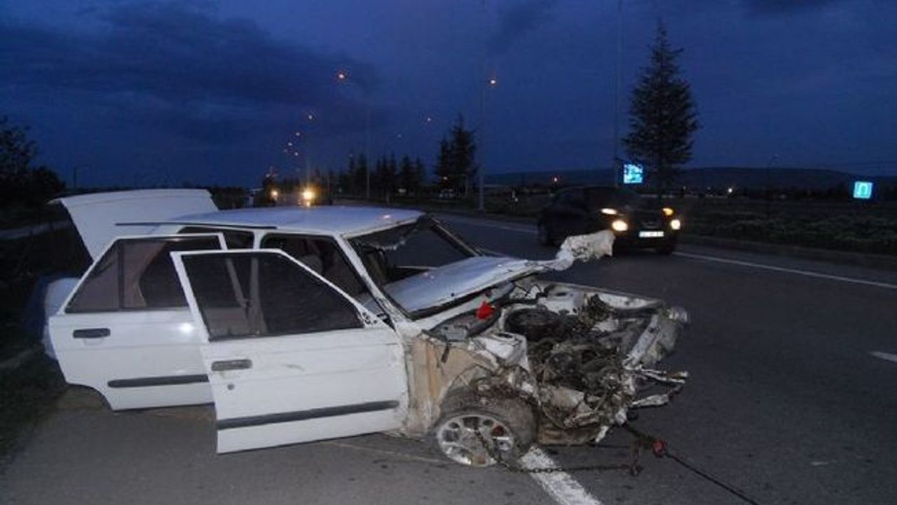 Afyon’da trafik kazası: 1 ölü 5 yaralı