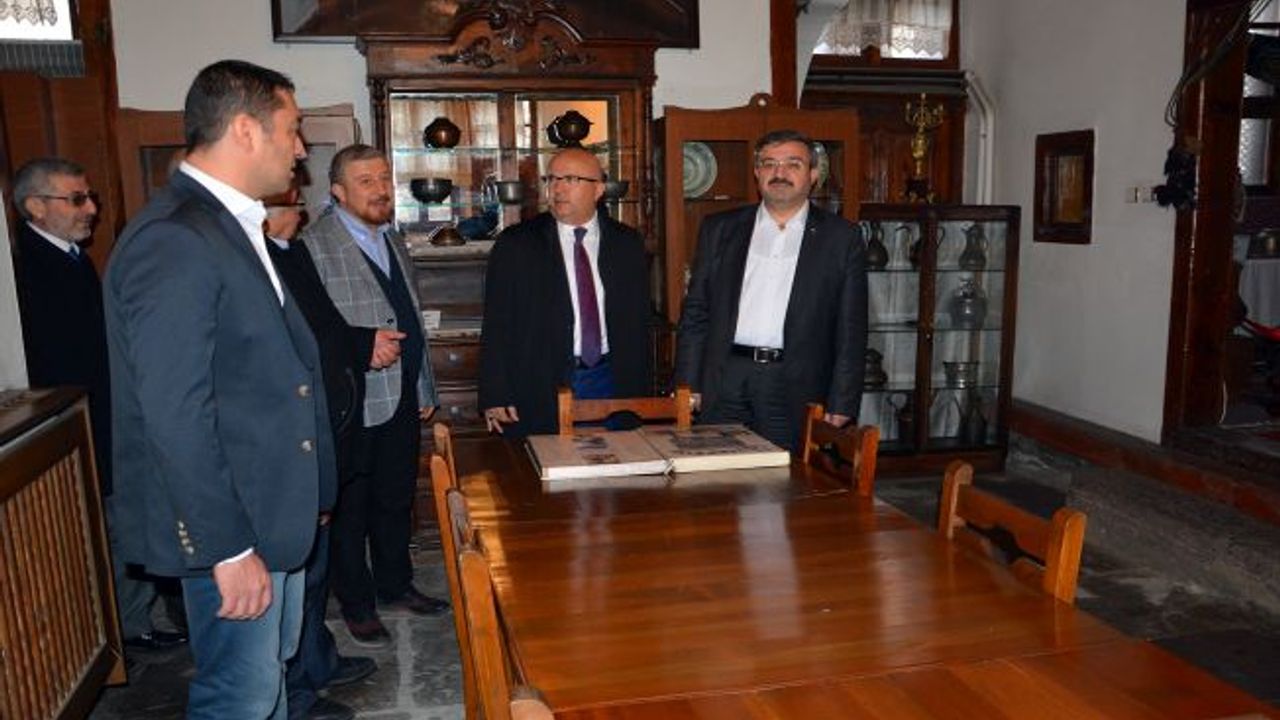 “Partimizin kapısı halkımıza sonuna kadar açık”