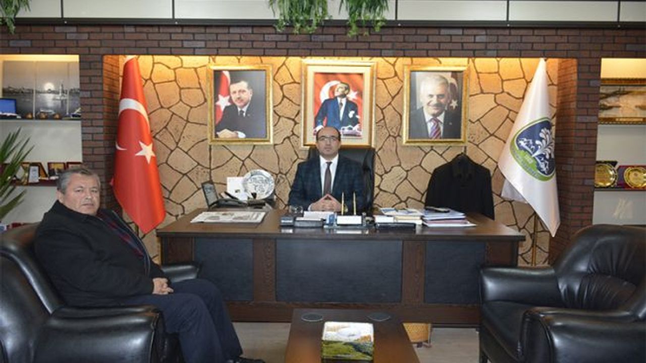 Sandıklı Kültür ve Dayanışma Derneğinden Başkan Çöl'e ziyaret