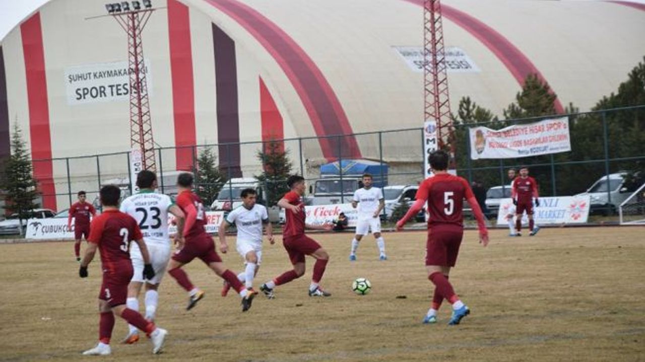 Şuhut Hisarspor, Sandıklıspor maçında gülen olmadı