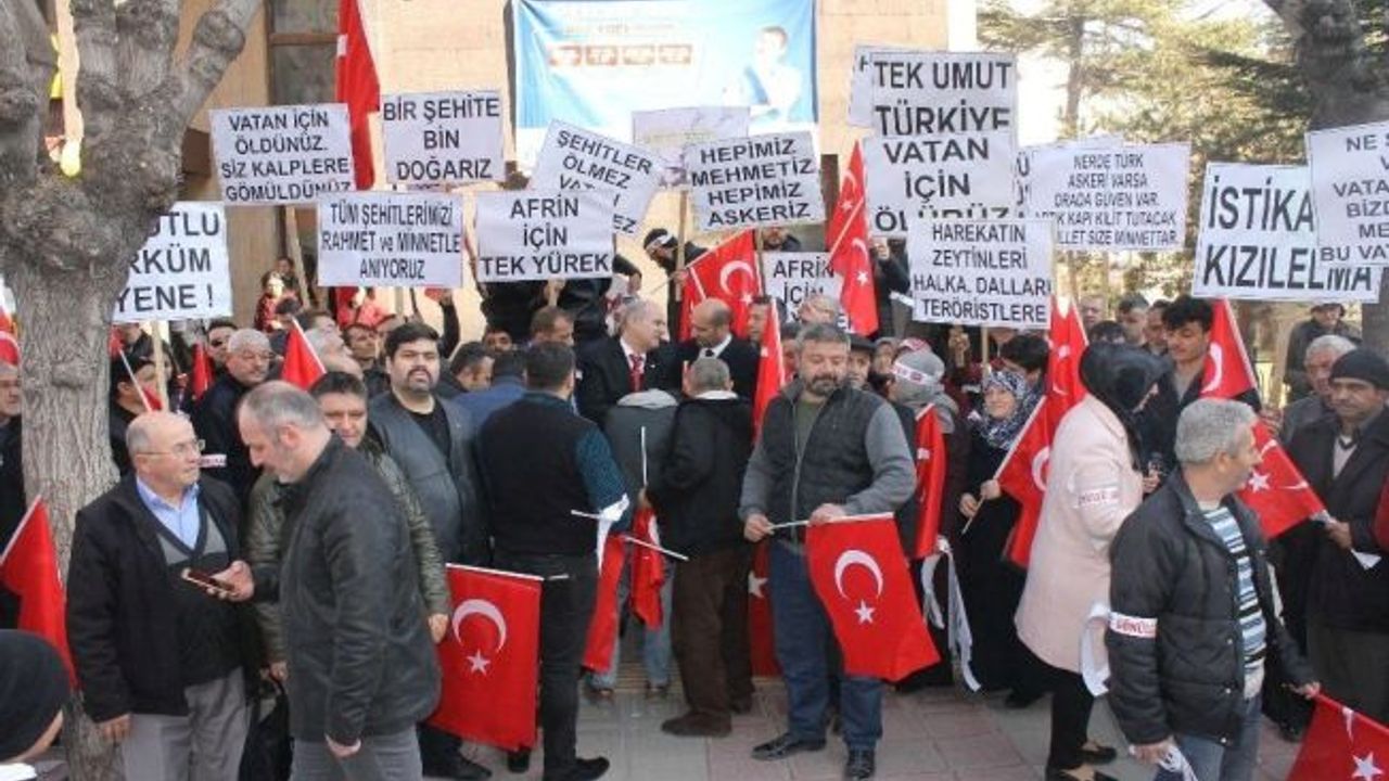 Gönüllü Asker Olmak İçin İmza Kampanyası