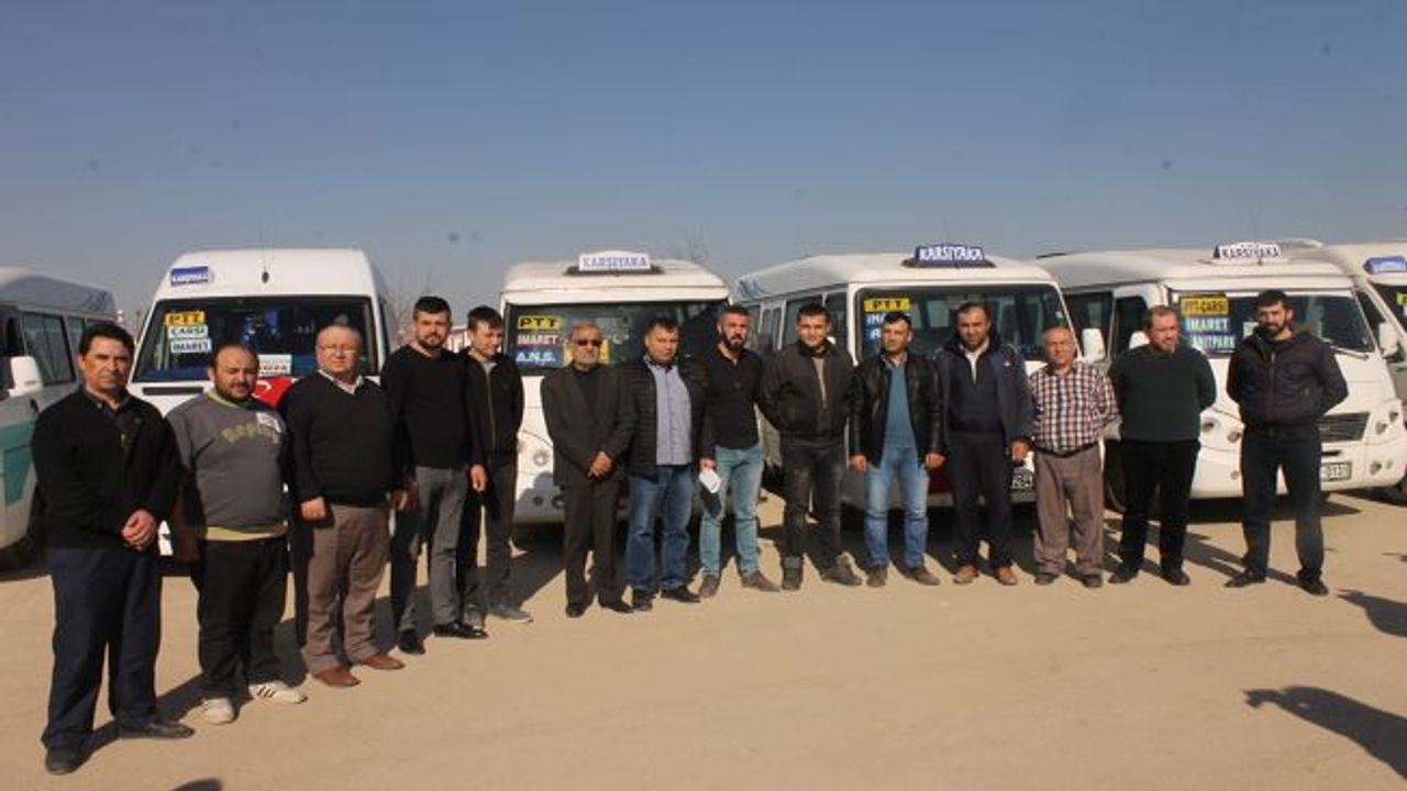 Karşıyaka Minibüs Durağı esnafından Mehmetçiklere destek