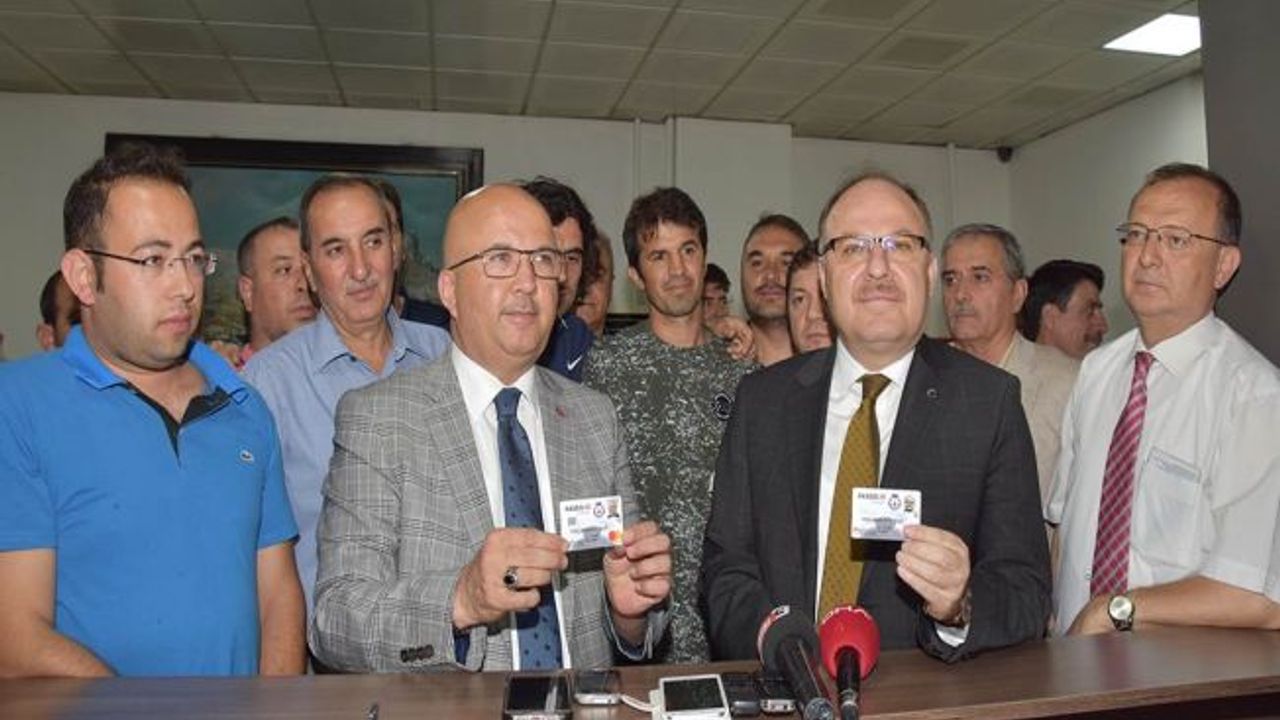Vali Tutulmaz Passolig Kart Çıkararak, Takımlarımıza Destek Oldu