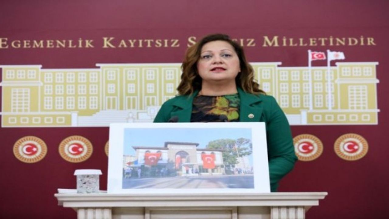 Köksal, “Zafer Müzesi geçmişi geleceğe anlatan bir eserdir.”