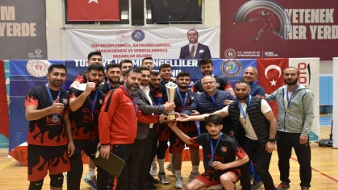 Kriket Yıldızlar- Küçükler Türkiye Birinciliği müsabakaları tamamlandı