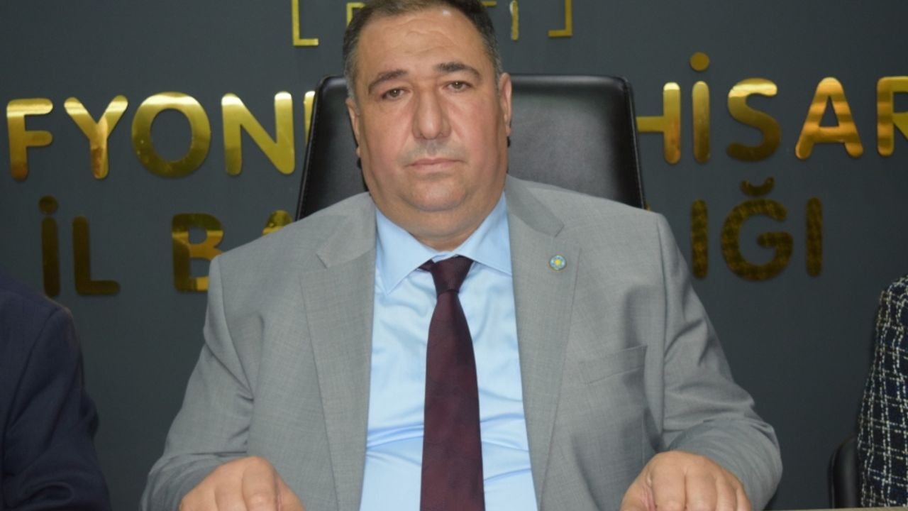 İYİ Parti İl Başkanı Muhammet Mısırlıoğlu’nun basın açıklaması