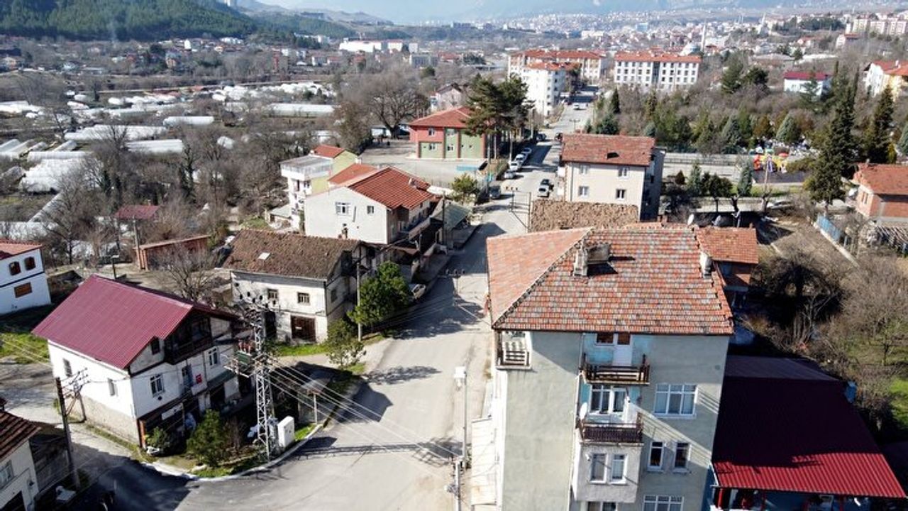 Türkiye'nin en büyük köyü: 79 ilçeden daha kalabalık