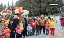 Belediye Başkanı Nihat Sarı, deprem bölgesinde vatandaşlarımızın acılarını paylaştı