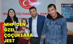 Mhp’den Özel Çoçuklara Jest