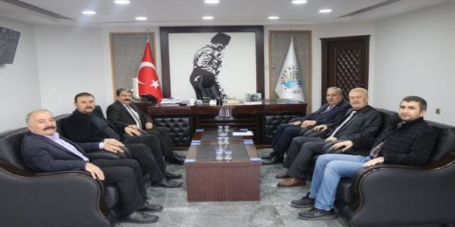 MHP İl Başkanı Kocacan ve yönetimi, Dinar Belediyesini Ziyaret Etti