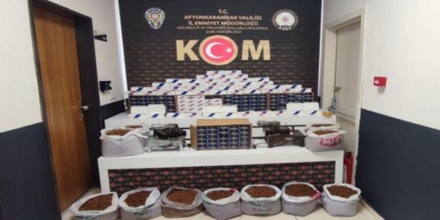 Polis 60 bin adet boş ve dolu makaron ele geçirildi