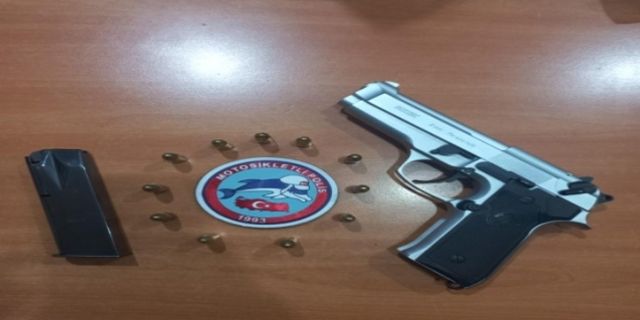 Motosikletli polis timlerinin uygulamaları sürüyor