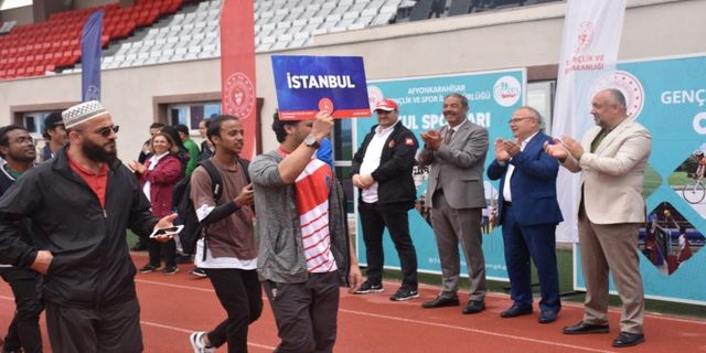 Kriket Gençler Türkiye Şampiyonası Afyonkarahisar’da başladı
