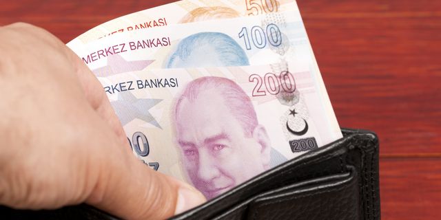 Merakla beklenen maaş zam oranları belli oldu!
