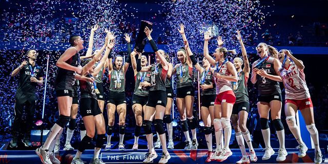 Türkiye, voleybolda adını zirveye yazdırdı