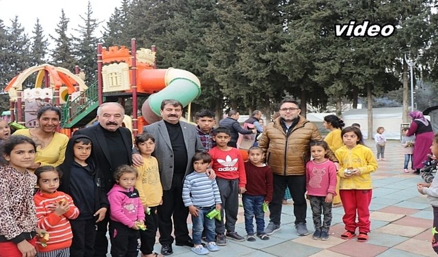 Belediye Başkanı Nihat Sarı, deprem bölgesinde vatandaşlarımızın acılarını paylaştı