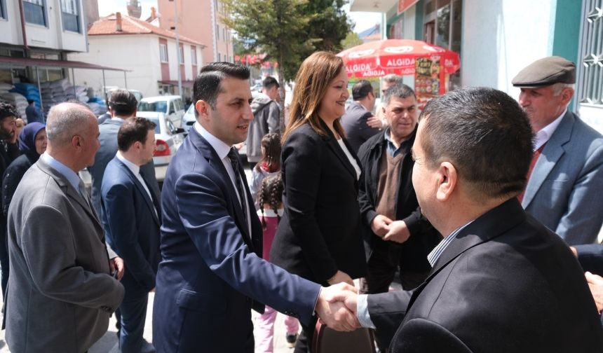 “20 YILDIR İKTİDARDA OLANLAR TEKRAR İKTİDARA SOYUNUYOR”